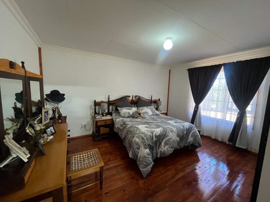3 Bedroom Property for Sale in Olyfvenhoudtsdrift Northern Cape